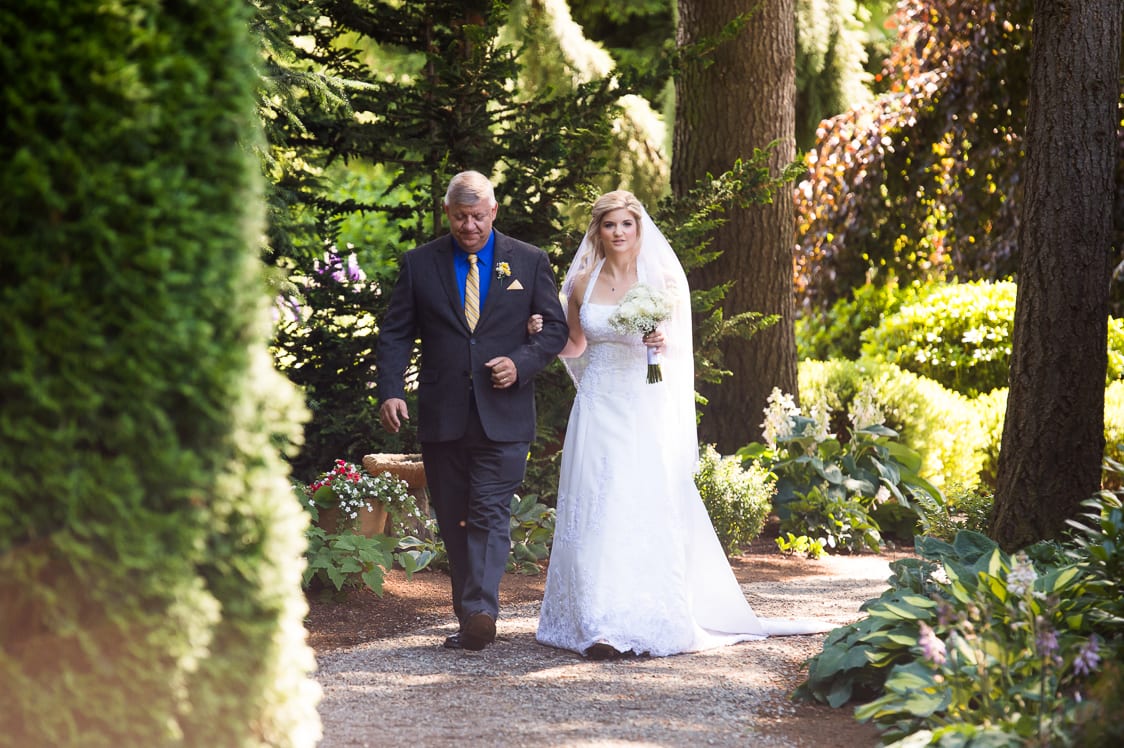 Wedding Pictures at Evergreen Gardens