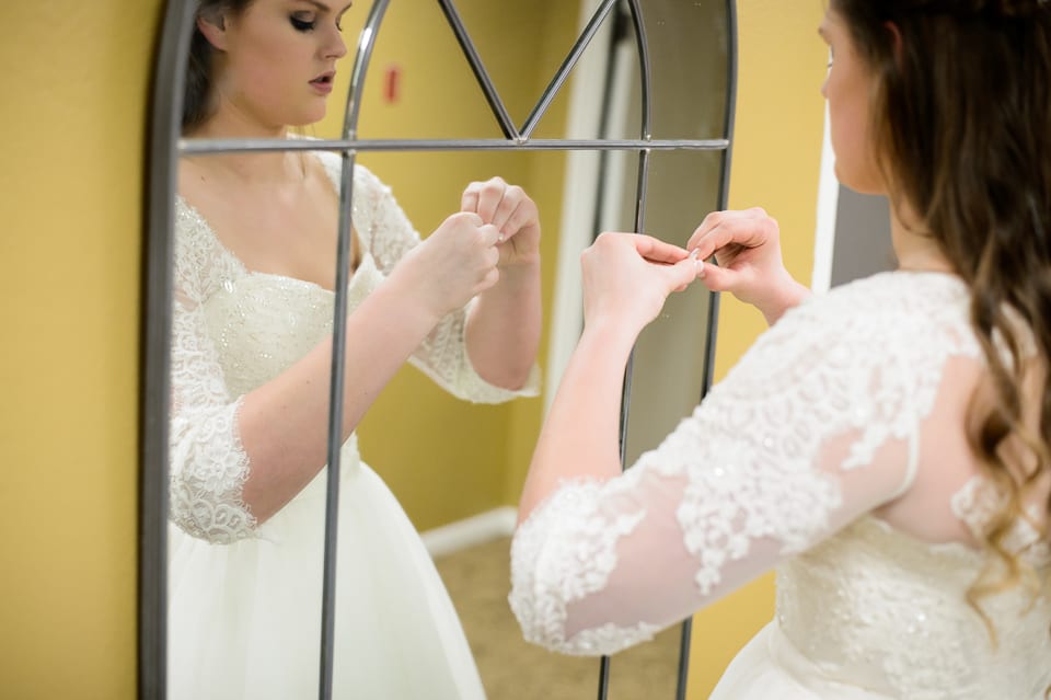 Bride getting ready at the Leopold Crystal Ballroom